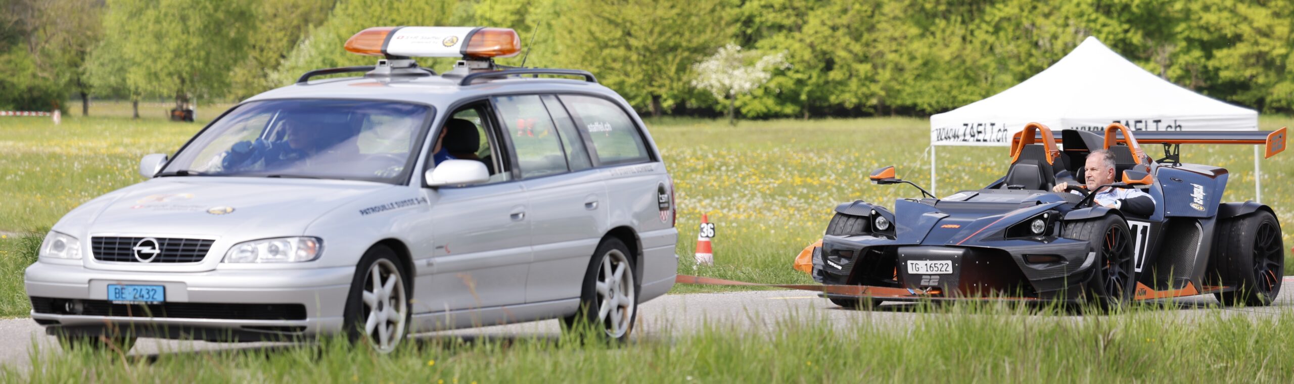 Klein_3JH4646 zvg: Peter Hartmann, myrally